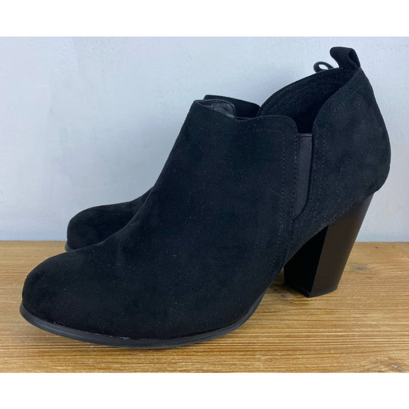 torrid Shoes - Women Torrid faux suede leather 3.75" heeled booties boots shoes, 11.5W